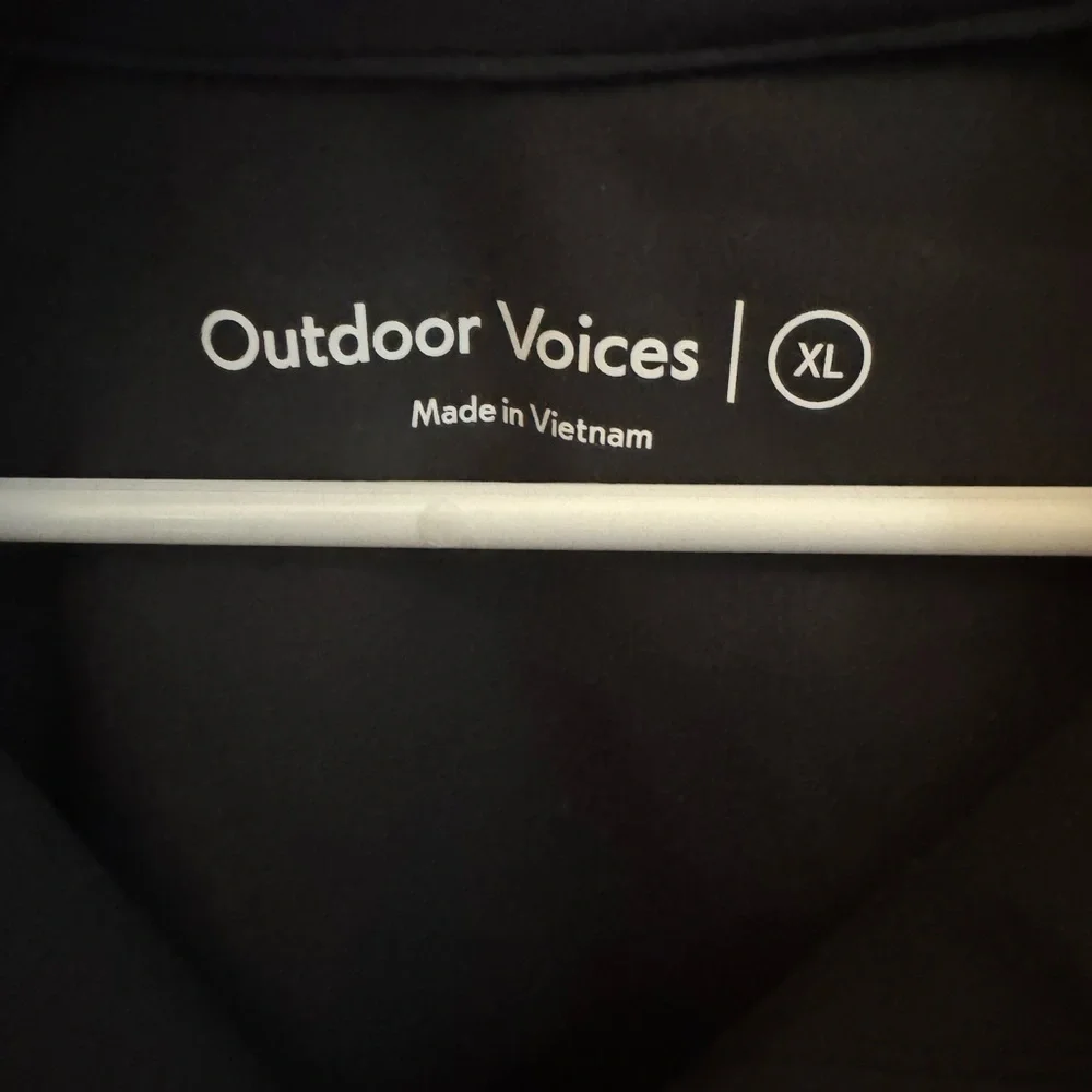 Outdoor Voices Black Running Jacket - Picture 2 of 7
